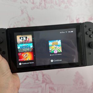 Nintendo Switch 32GB Console BUNDLE with Gray Joy Con, Dock **FREE Case**!